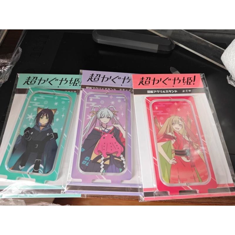 Tapioca Rotating Acrylic Stand - Anime Merchandise For Sale のレビューと価格