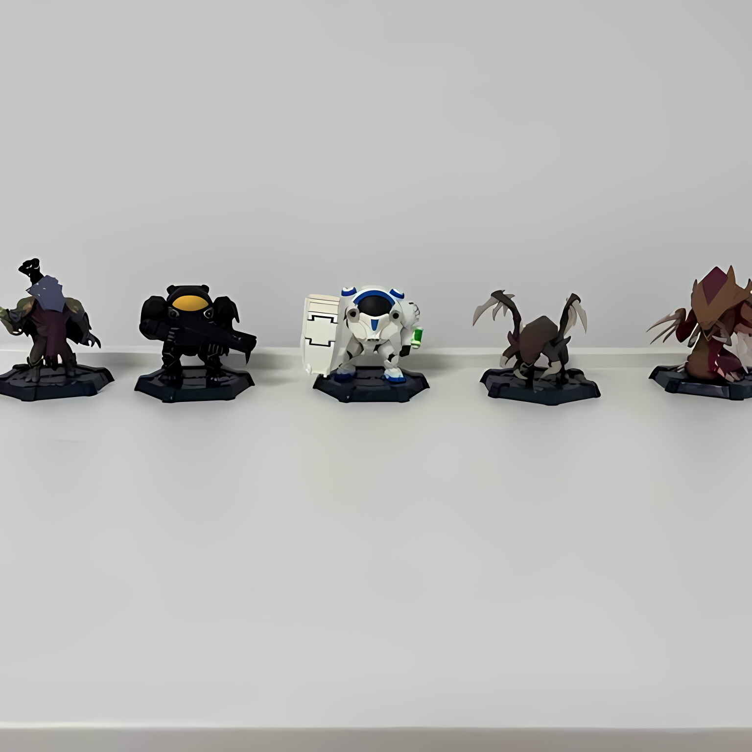 In Stock Original Blizzard Off - Official Merchandise Anime のレビューと価格