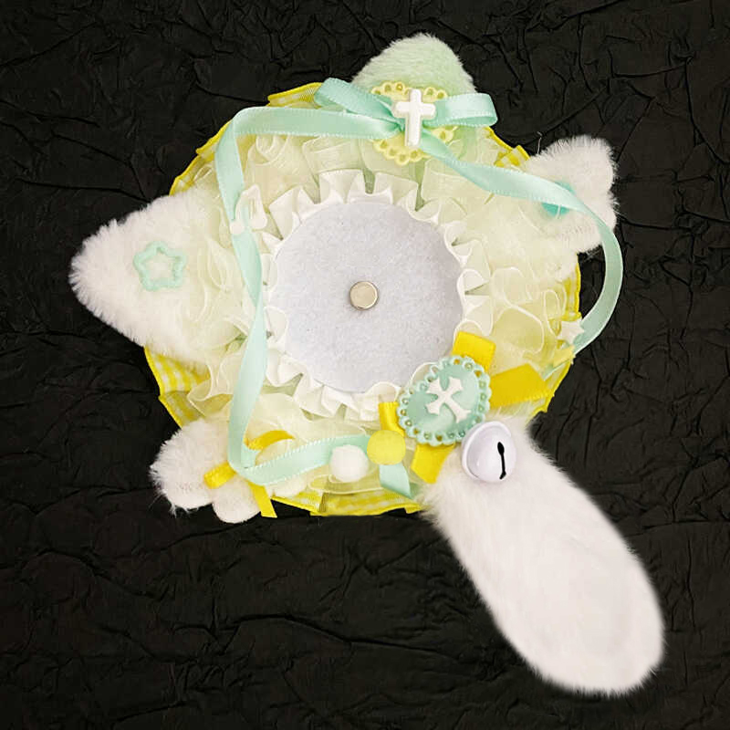 Cute and Unique Badge Holder i - Unique Anime Merchandise のレビューと価格